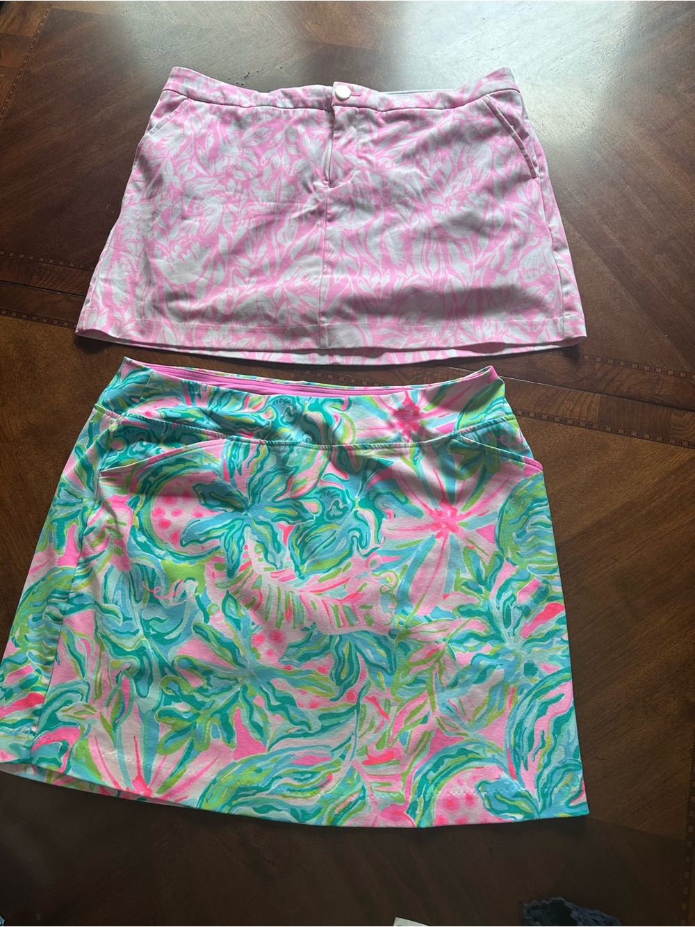 Bundle pack of 2 Lilly Pulitzer Pink & Aqua Floral skorts - (Pair)